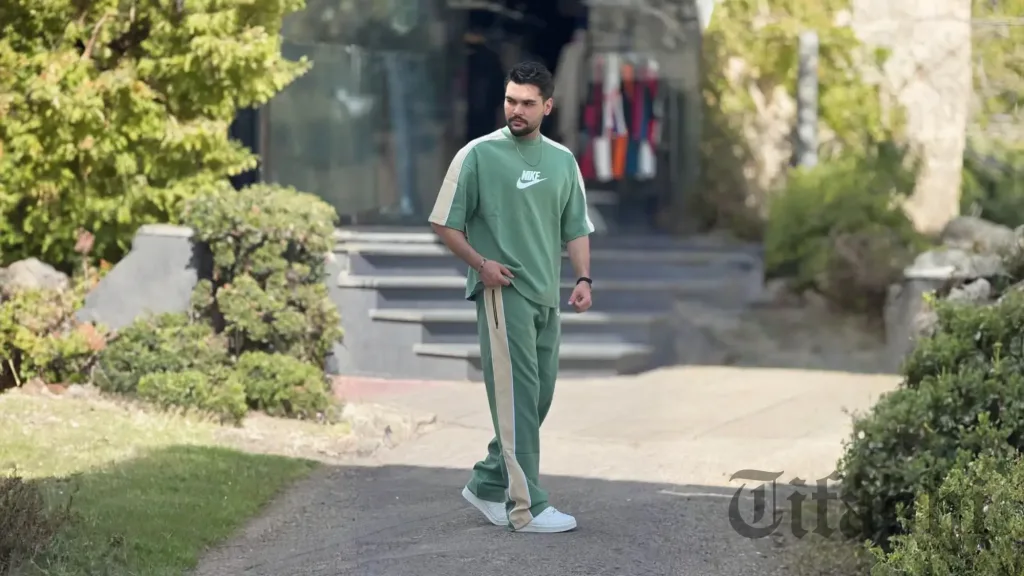ست اسپرت تیشرت و شلوار نایکی؛ انتخابی شیک و راحت برای استایل روزمره