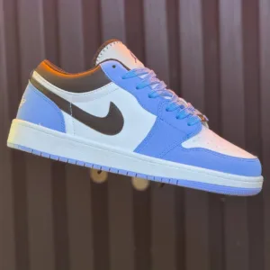 کفش اسپرت جردن وان آبی سفید 209