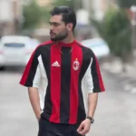 کیت فوتبالی آث میلان