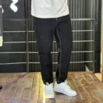 شلوار مام فیت جین مردانه مشکی دوخت سفید کد 7132 - Image 2